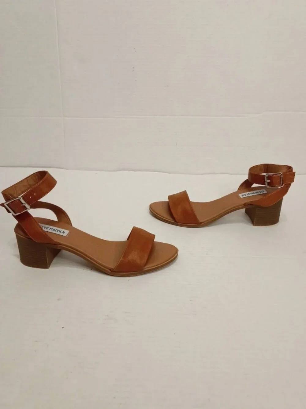 Steve Madden Kemmy Cognac Leather Ankle Strap Block Heel Sandals Size 8M